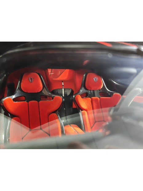 Koenigsegg Jesko (Carbon) 1/8 FrontiArt FrontiArt - 11