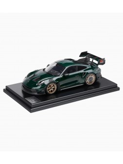 Porsche 911 GT3 RS (992) Manthey Kit (Brewster Green) 1/18 Dealer Edition  - 2