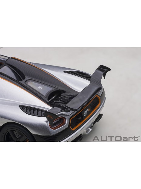 Koenigsegg Agera RS (Silber) 1/18 AUTOart AUTOart - 17