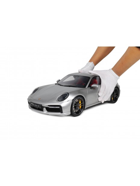 Porsche 911 (992.1) Turbo S 1/8 GT Spirit GT Spirit - 12