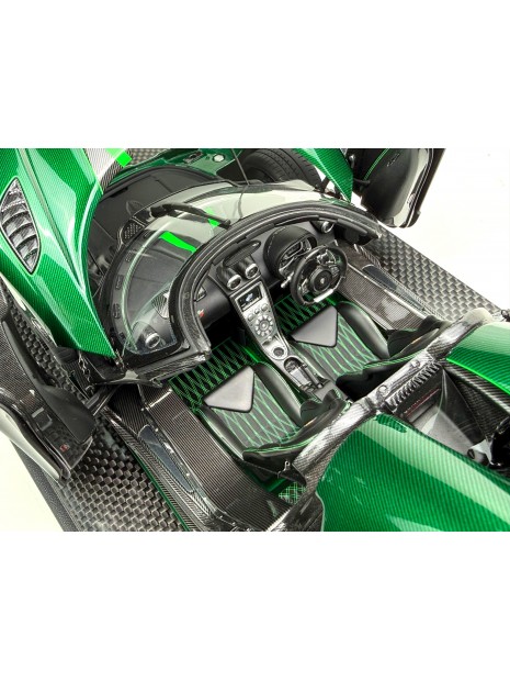 Koenigsegg Agera S (Goblin Green Carbon) 1/18 FrontiArt FrontiArt - 13