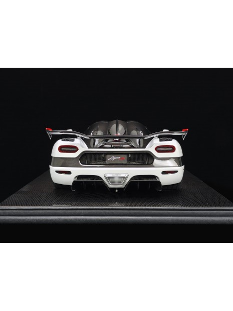 Koenigsegg Agera RS (Arctic White) 1/8 FrontiArt FrontiArt - 6