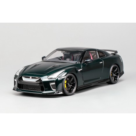 Nissan Skyline GT-R R35 Track Edition by Nismo T-Spec 1/18 Motorhelix Motorhelix - 1