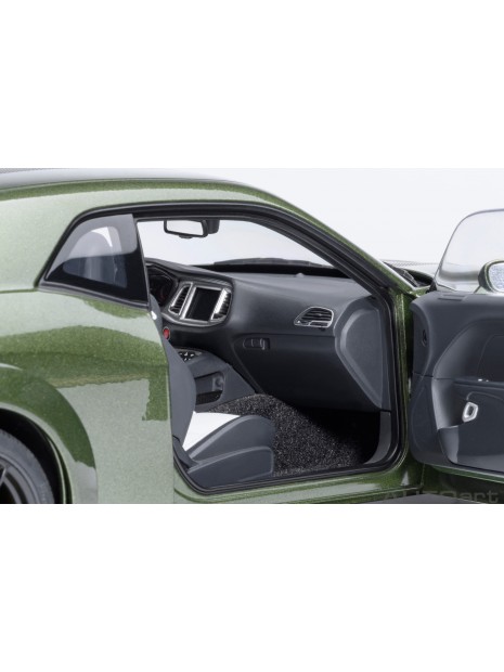 Dodge Challenger SRT Jailbreak 2022 1/18 AUTOart AUTOart - 72