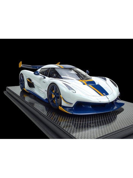 Koenigsegg Jesko (Crystal White) 1/18 FrontiArt FrontiArt - 6